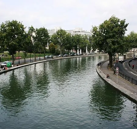 מלון Du Terrage 2*